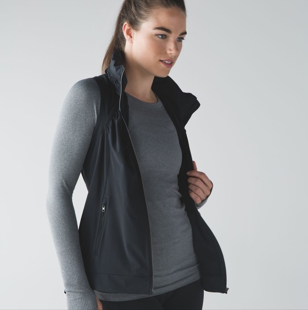 Lululemon Go the Distance Vest Size 6